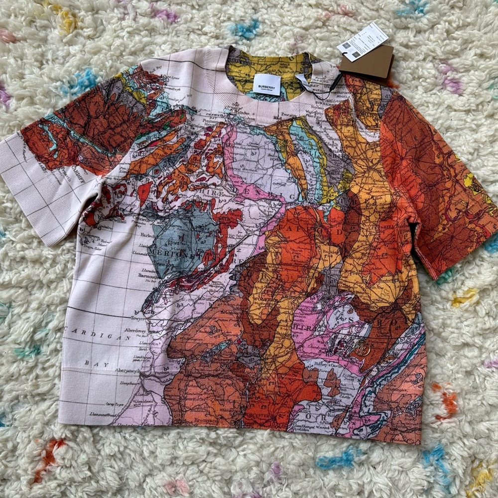 2023 Burberry Primrose Cotton Cashmere Map Print Sweater Cropped NWT - Picture 2 of 10
